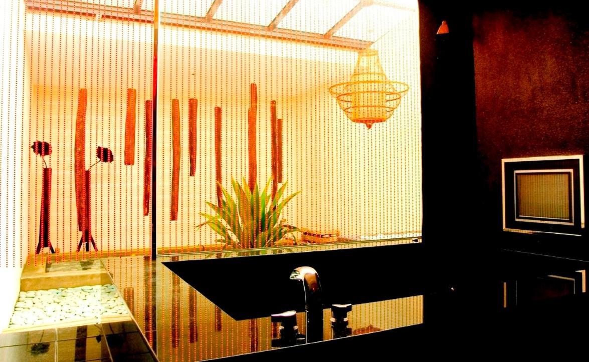 Hip Spa Motel 타이중 외부 사진
