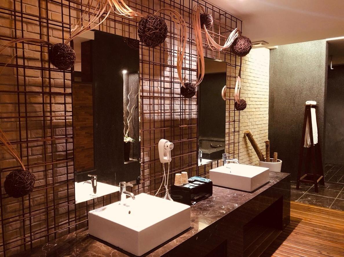 Hip Spa Motel 타이중 외부 사진